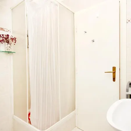 Apartments With Wifi Split - 6028 *